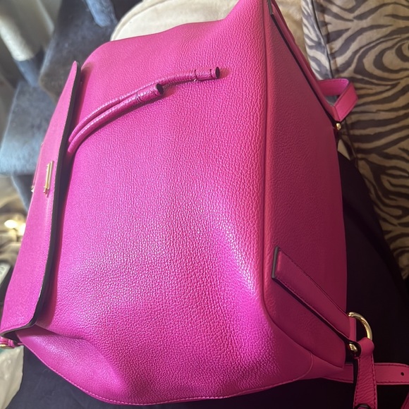 Stunning Barbie Pink Leather Dolce & Gabbana Backpack with gold hardware - Picture 7 of 12